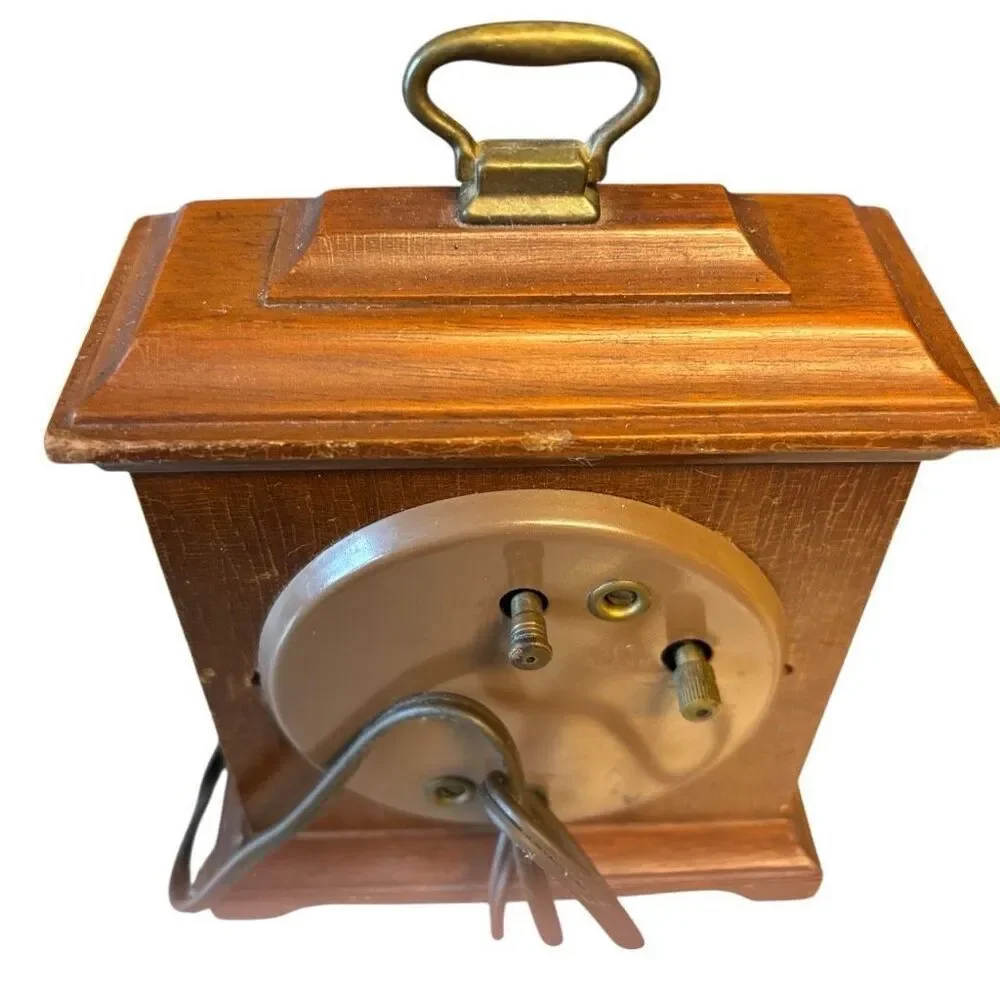 Seth Thomas Buckingham 2E Model SS10-AD Solid Mahogany Mantle Clock *Works*